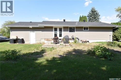 614 10Th Avenue W, Nipawin, SK 