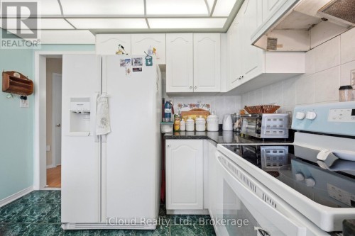 6332 Glen Meadows Road, Mississauga, ON 