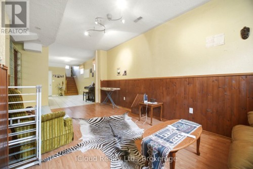 6332 Glen Meadows Road, Mississauga, ON 