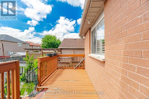6332 Glen Meadows Road, Mississauga, ON 