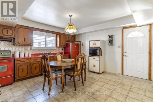 LOWER - 216 MARGARET AVENUE , Hamilton, Ontario L8E 2H8 5