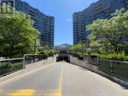 1077 - 23 COX BOULEVARD Markham, ON L3R 7Z9