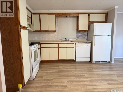104 4Th Avenue, Melfort, SK 