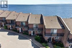 4 - 2136 OLD LAKESHORE ROAD  Burlington, ON L7R 1A3