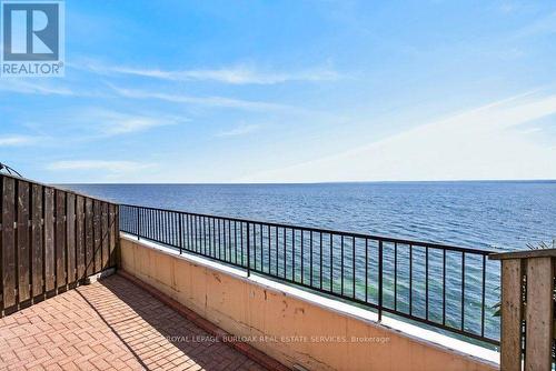 4 - 2136 Old Lakeshore Road, Burlington, ON 