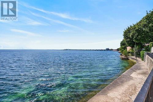 4 - 2136 Old Lakeshore Road, Burlington, ON 