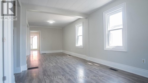 MAIN FLOOR - 36 WELLAND STREET , Welland, Ontario L3B 4E4 4