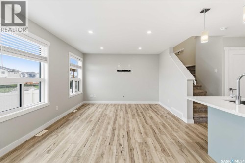 422 Myles Heidt Manor, Saskatoon, SK 