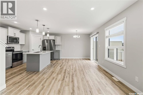 422 Myles Heidt Manor, Saskatoon, SK 