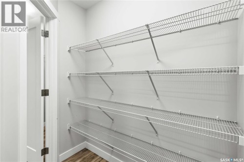422 Myles Heidt Manor, Saskatoon, SK 