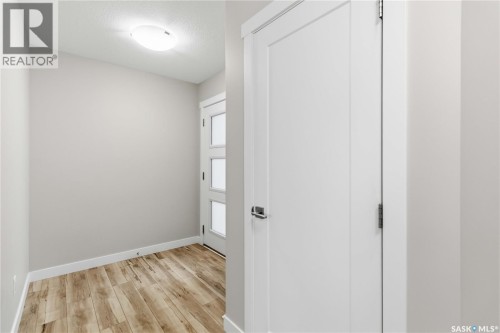 422 Myles Heidt Manor, Saskatoon, SK 