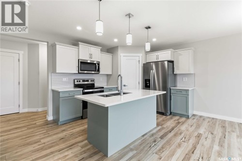 422 Myles Heidt Manor, Saskatoon, SK 