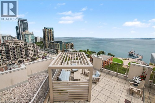 1477 Lakeshore Road Unit# 701, Burlington, ON 