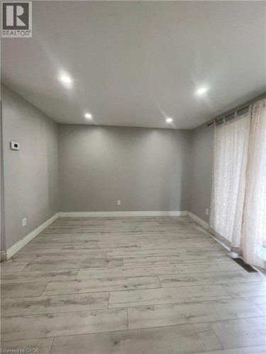 171 PATRICIA Road , Stratford, Ontario N5A 7B3 2