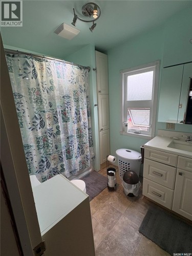 49 14Th Avenue Se, Swift Current, SK 