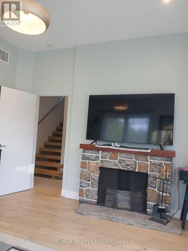 2216 Champlain Road, Tiny, ON 