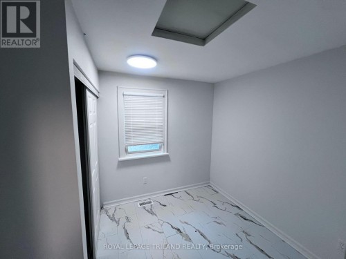 UNIT 1 - 31 ORCHARD STREET , London South (South E), Ontario N6J 2R4 3