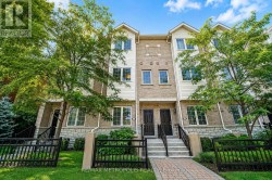 3767B ST CLAIR AVENUE E Toronto, ON M1M 0C8