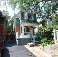 190 RHODES AVENUE Toronto, ON M4L 3A1