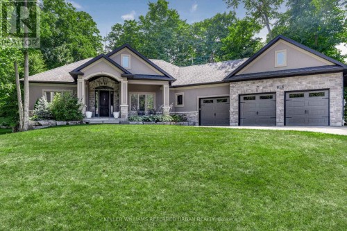 25 HERON BOULEVARD  Springwater, ON L0L 1Y3