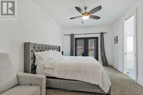 25 Heron Boulevard, Springwater, ON 