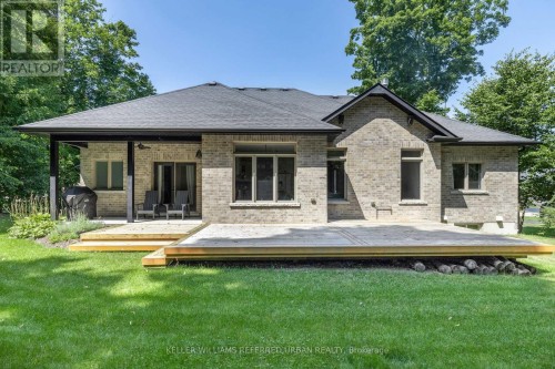 25 Heron Boulevard, Springwater, ON 
