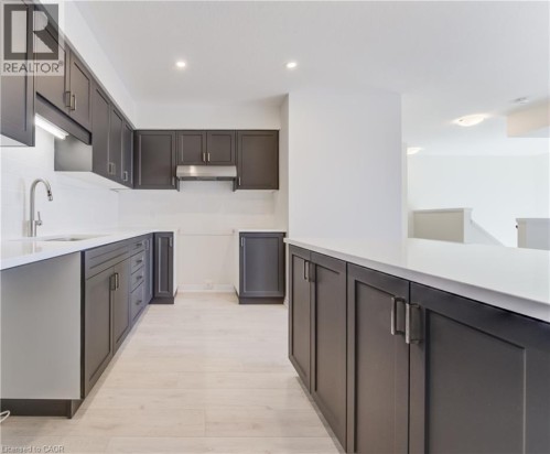 27 Urbane Boulevard, Kitchener, ON 