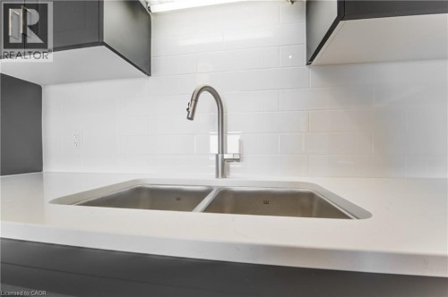 27 Urbane Boulevard, Kitchener, ON 