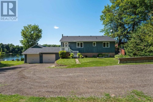 40 R6 Road, Rideau Lakes, ON 