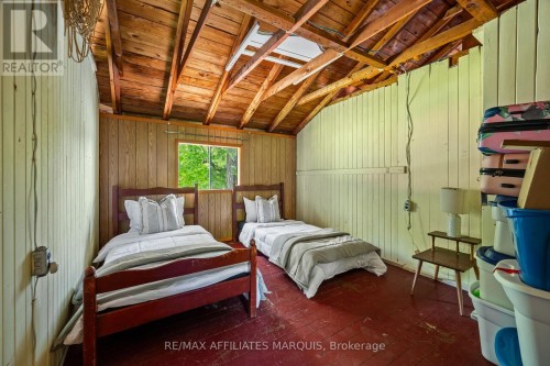 40 R6 Road, Rideau Lakes, ON 