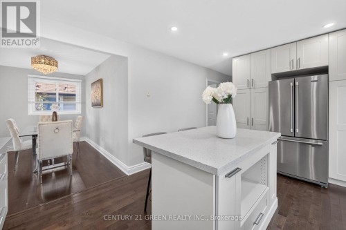 22 Quaker Crescent, Hamilton, ON 