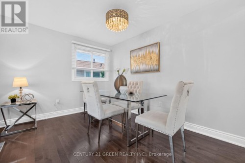 22 Quaker Crescent, Hamilton, ON 