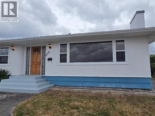 4038 Whalen Ave, Powell River, BC 