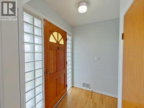 4038 Whalen Ave, Powell River, BC 