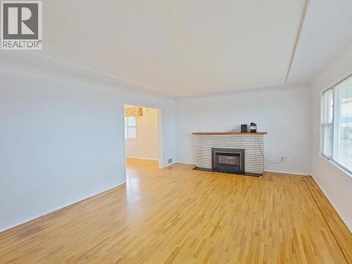 4038 Whalen Ave, Powell River, BC 