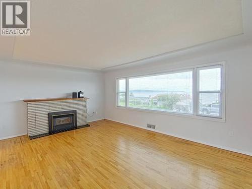 4038 Whalen Ave, Powell River, BC 