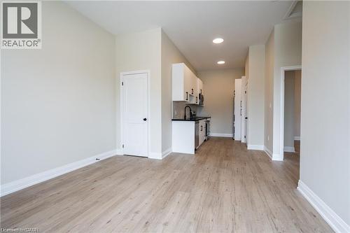 728 ELEVENTH Avenue Unit# A , Hamilton, Ontario L8T 2K8 4