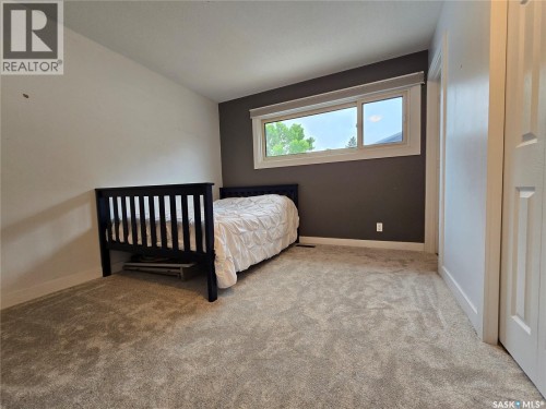 1205 Douglas Road, Weyburn, SK 