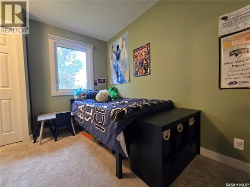 1205 Douglas Road, Weyburn, SK 