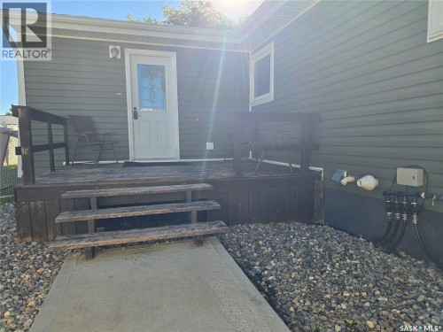 1205 Douglas Road, Weyburn, SK 