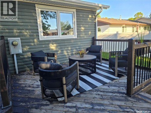 1205 Douglas Road, Weyburn, SK 
