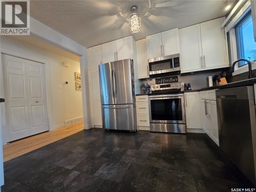 1205 Douglas Road, Weyburn, SK 