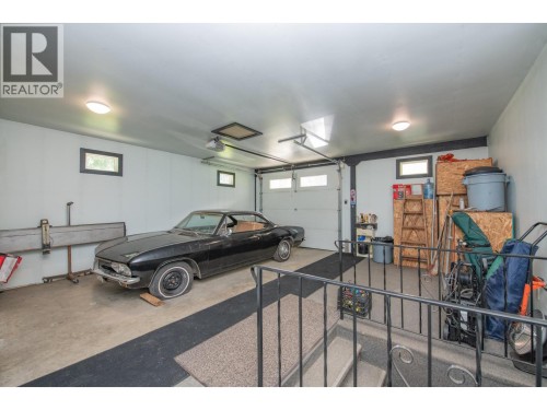 Attached Garage - 40 Rosoman Road, Enderby, BC 