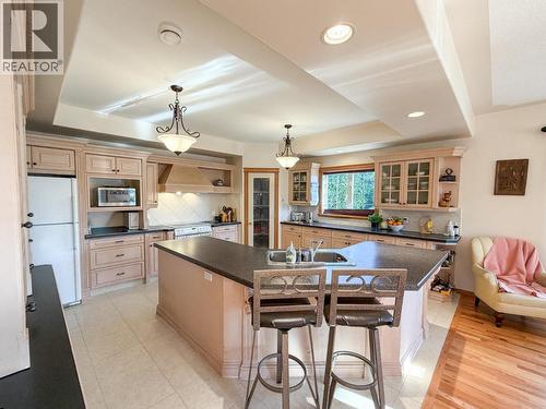 456 Lakeview Road, Invermere, BC 