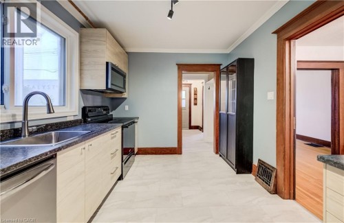 156 Glasgow Street, Kitchener, ON 