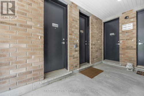2208 - 58 ELIZABETH STREET S , Richmond Hill, Ontario L4C 5W2 5