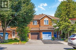 82 MILNER DOWNS Crescent  Ottawa, ON K2M 2S5
