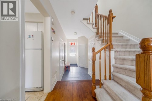 82 Milner Downs Crescent, Ottawa, ON 