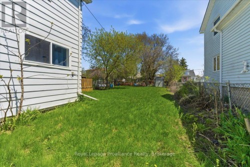 19 Boswell Street, Belleville (Belleville Ward), ON 