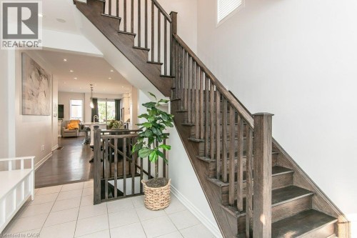 43 Compass Trail, Cambridge, ON 